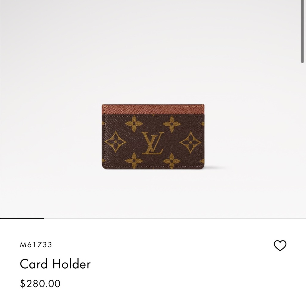 Louis Vuitton Cream Wallet Luxurious Design